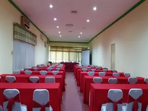 Grand Kartika Hotel - Image 3