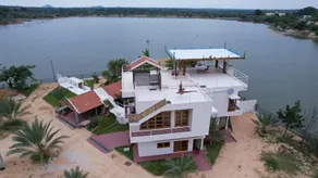 Habba Dates Village , Luxury 100 Acres Dates Farm Near Chikkaballapur - Image 4