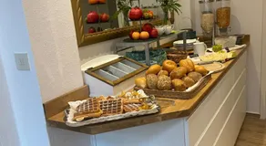 Goethe Hotel - Image 4