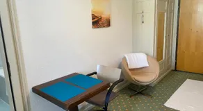 Neptun 5 - Zimmer mit Kochgelegenheit im Zentrum - Image 2