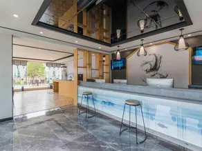 Yunzhishang Hotel (Weishan Ancient City Railway Station Store) - Image 3