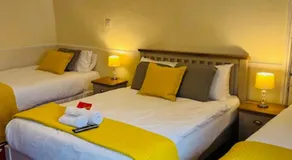 Crown Hotel Brackley - Image 2