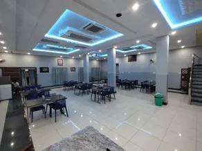 Hiramani Hotel - Image 2