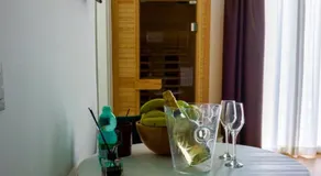 COMÓ EXCLUSIVE - Image 4