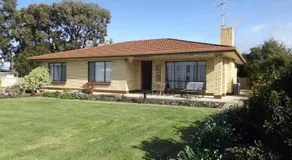 Kirazz Holiday Homes - Image 4