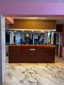 Thrivikrama Lodge - Image 3
