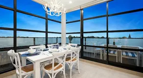 The Hamptons Apartments - St Kilda - Image 3