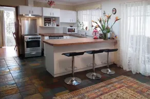 The Spanish Guesthouse, Private Rooms - Image 3