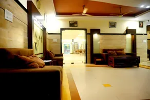 Hotel Kanishka - Image 4