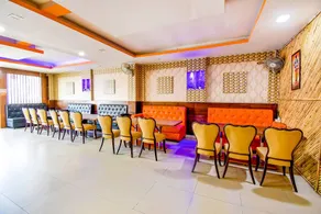 FabHotel Diamond - Image 5