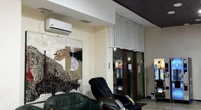 Hotel National - Image 3