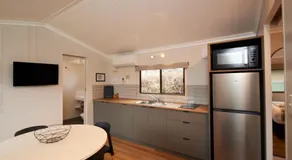 Pine Country Caravan Park - Image 5