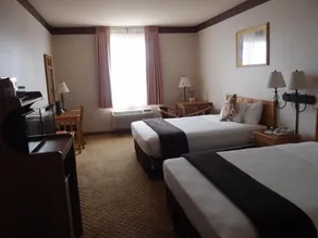 The Inn at Rolling Hills - Image 2