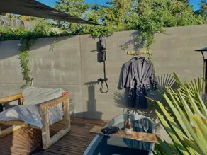 Gîte DeLuxe avec bain nordique & plafond de verre - Image 5