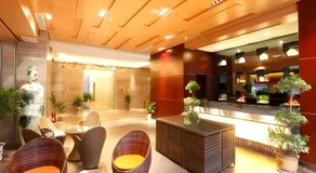 The Prosperous City Hotel Weifang - Image 2