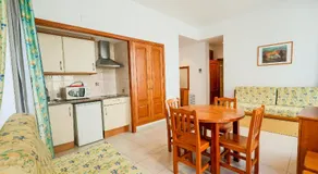Apartamentos Royal - Image 5
