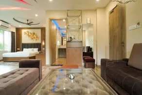 Club Nirvana Boutique Resort ( Pure-Veg) - Image 4