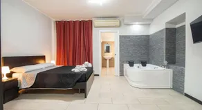 Royal Playa Suite and Apartament -private parking- self chek out - Image 2
