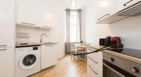 House - Image 3