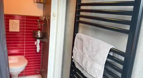 Our Little Village Truck Hostel - Image 4