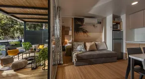 Porton Mobile Home - Image 2