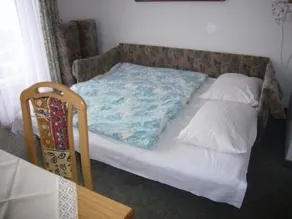 Double room, shower, toilet, balcony - Image 5