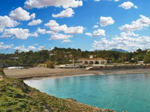 Villa near Cala Tropicana with Pool - Image 4