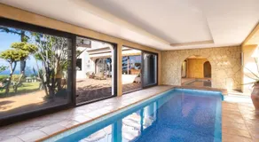 El Refugio Apartments & Villa - Image 3