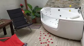 Casas Toya Jacuzzi - Image 3