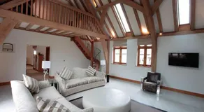 Whytings Stud Barn 2 - Image 2