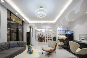 Sanya Haishi Pool Design Homestay (West Island Tourist Scenic Area) - Image 3