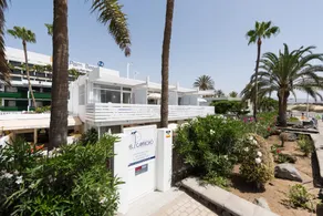 Apartamentos El Capricho - Image 5
