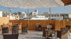 Lago Hotel - Image 4
