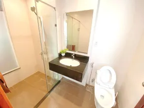 BLUEHOMES Apartment & Residence 25 Phan Dinh Phung - Image 2
