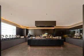 Atour Hotel Yantai University MixC - Image 3