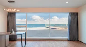 Sharp & Flat Hotel - Image 4