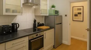 6 Monkbridge - Image 3