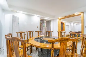 Qinghuan Flower House Inn - Image 5