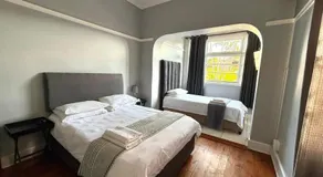 La Maison On 3rd Guesthouse - Image 2