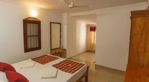 Haris Farm House - Image 4