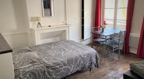 STUDIO double dans centre de LIMOGES WIFI - Image 2