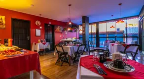 Kings Boutique Hotel - Image 3