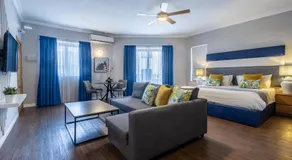 Park Lane Boutique Aparthotel - Image 2