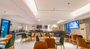 City Comfort Inn Liuzhou Wuxing Walking Street Zhonghuan Tower - Image 5