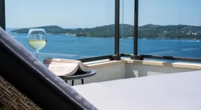 Apartmani D & J with Heated Pool & Stunning Sea View - Image 3