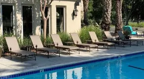 Sky Luxury 2BDRM Suite Deluxe Living Cali - Image 3