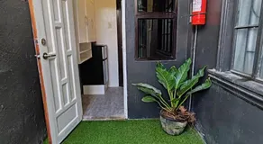Apartment near Malls - Image 4