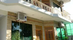 Royal Continental - Image 3