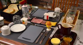 Han-Voyage 2nd floor apartment Breakfast included - Image 3