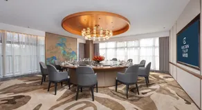 Golden Tulip Qingdao Hongdao Exhibition Center Hotel - Image 4